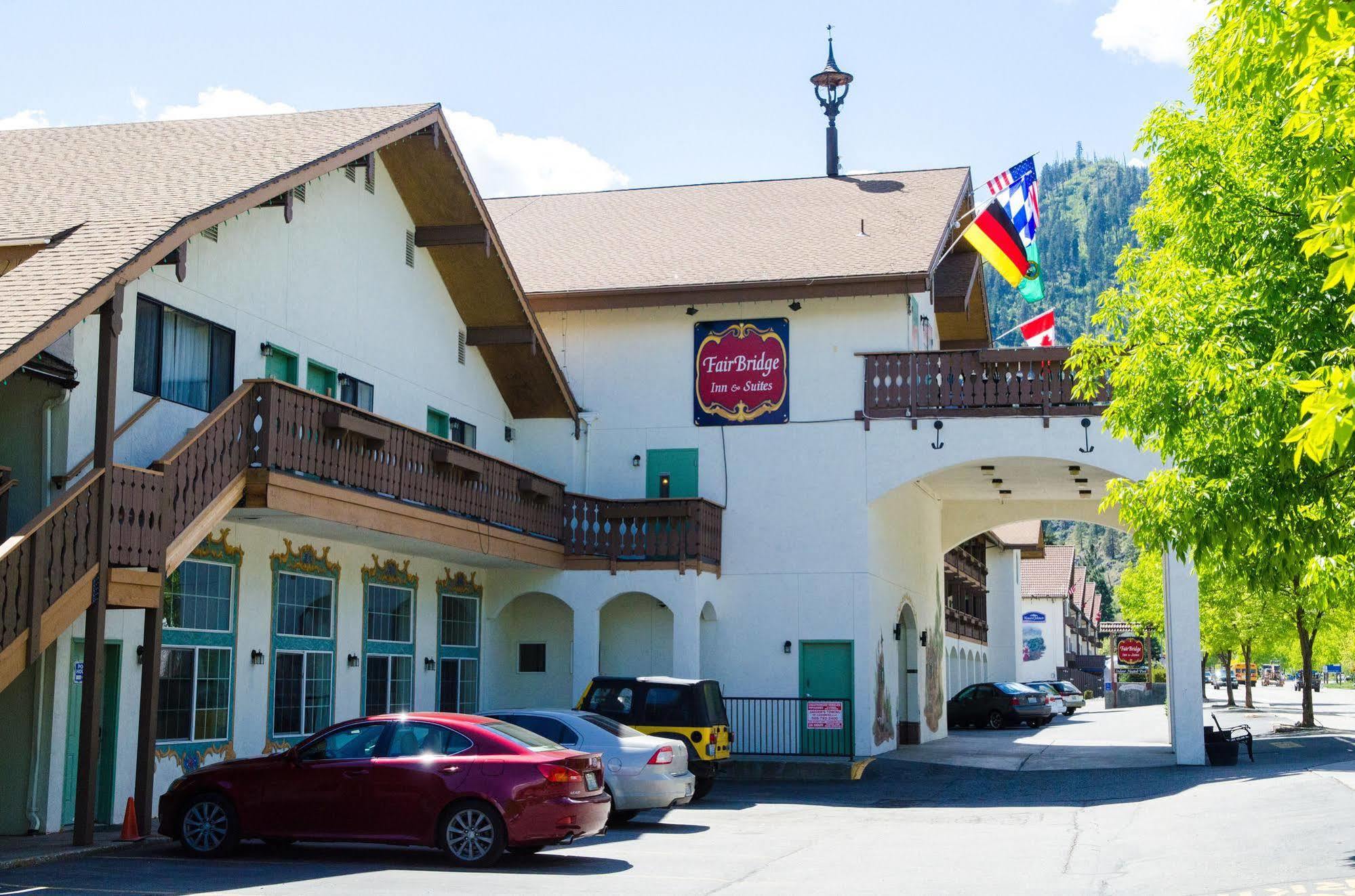 Fairbridge Inn & Suites Leavenworth Exterior photo